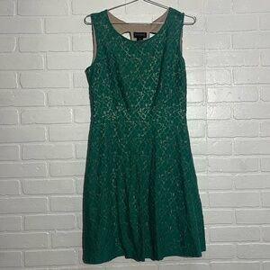 ENFOCUS STUDIO Womens Dress Size 8 Green Lace Overlay Elegant A-Line Mini